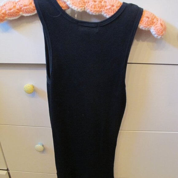 Anonymous Sexy Party Top Sleeveless Beaded V Neck with Satin Trim. Size Medium - Picture 4 of 7